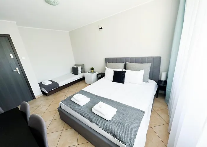 Hotel Goscinne Przy Molo *